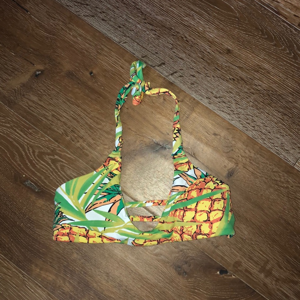 Midori bikini top
